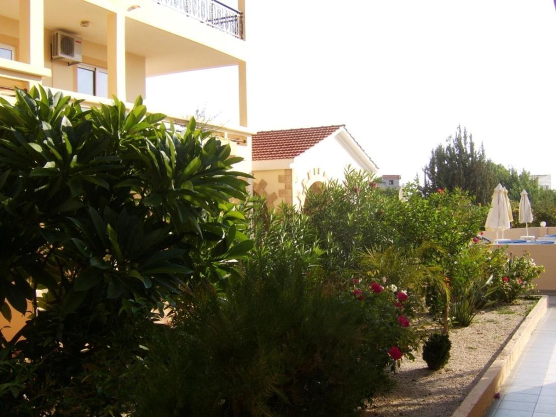 Summer Memories Aparthotel Pefki  Exterior photo